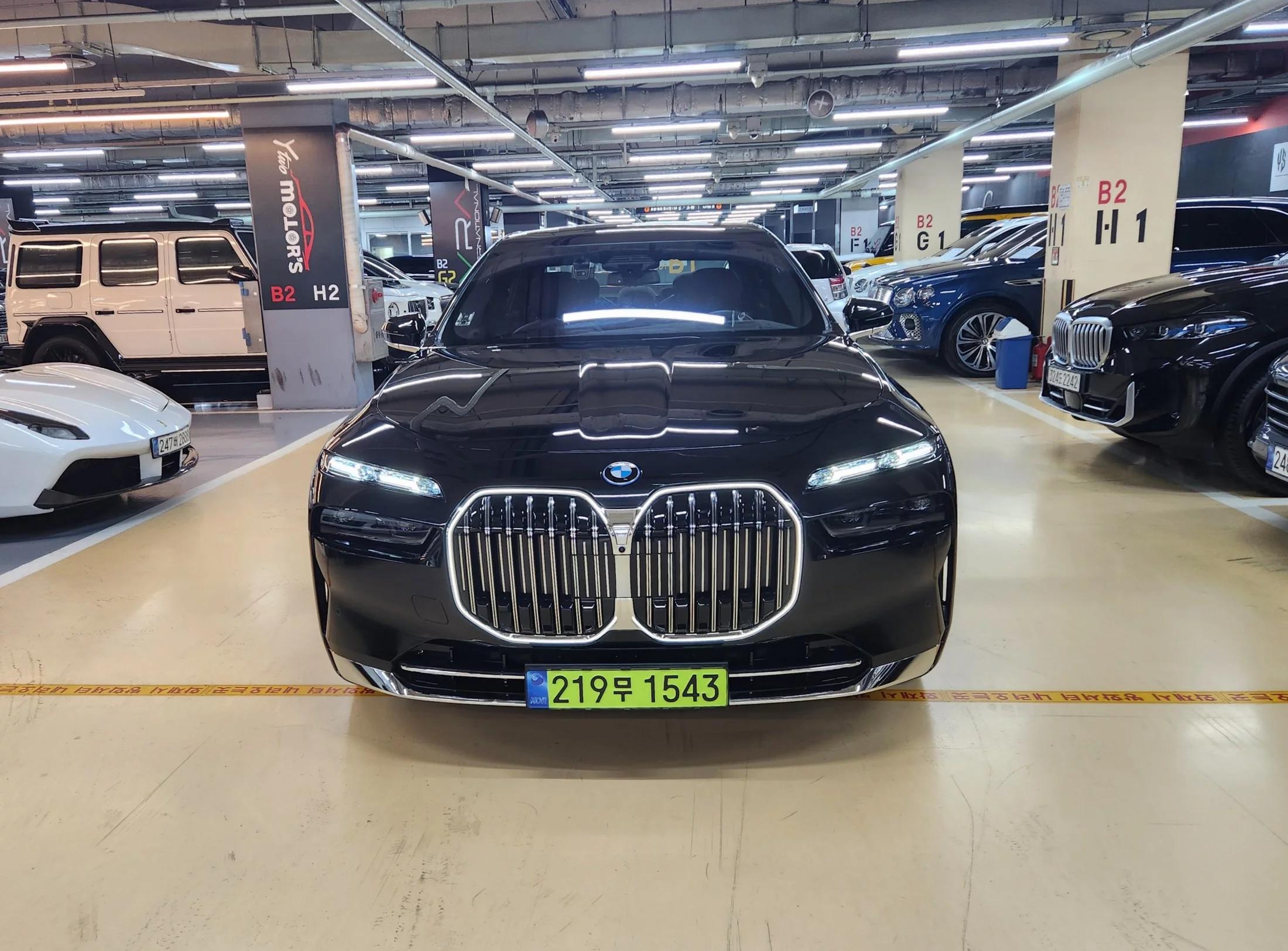 BMW 7-Series 750e xDrive Design Pure Excellence, гибрид, 2024 г. 4399 км.