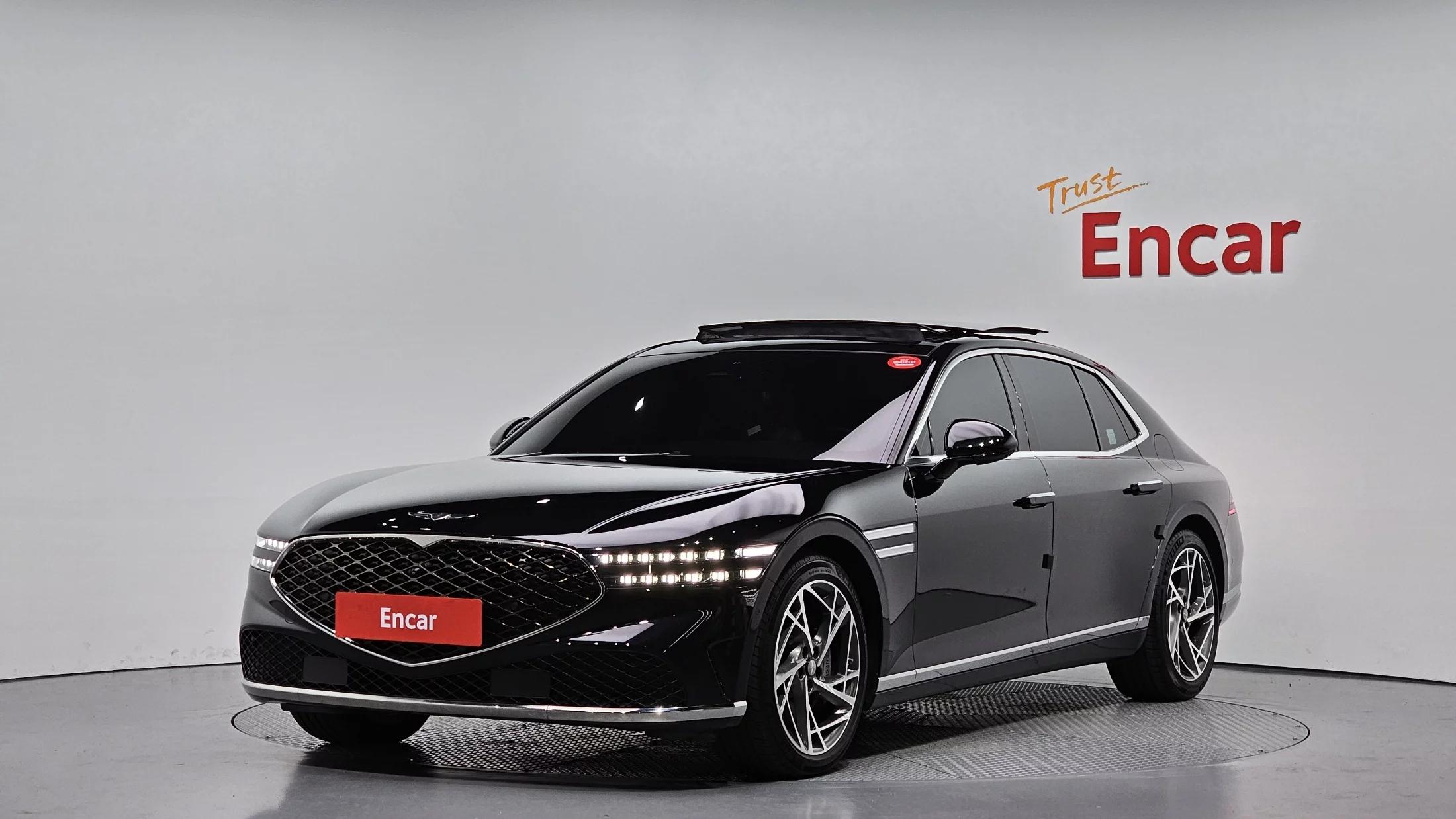 Genesis G90 Gasoline 3.5 Turbo AWD, 2022 г. 73446 км.