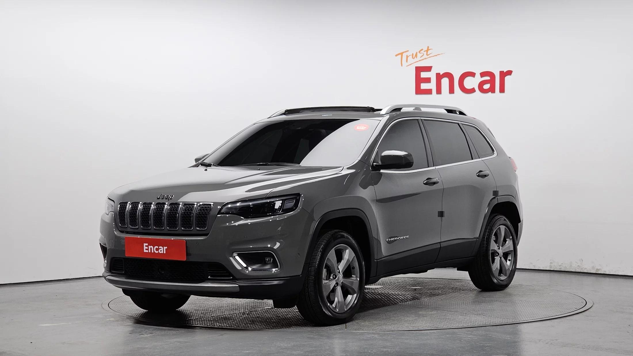 Jeep CHEROKEE 2.4 Limited AWD, 2021 г. 80439 км.