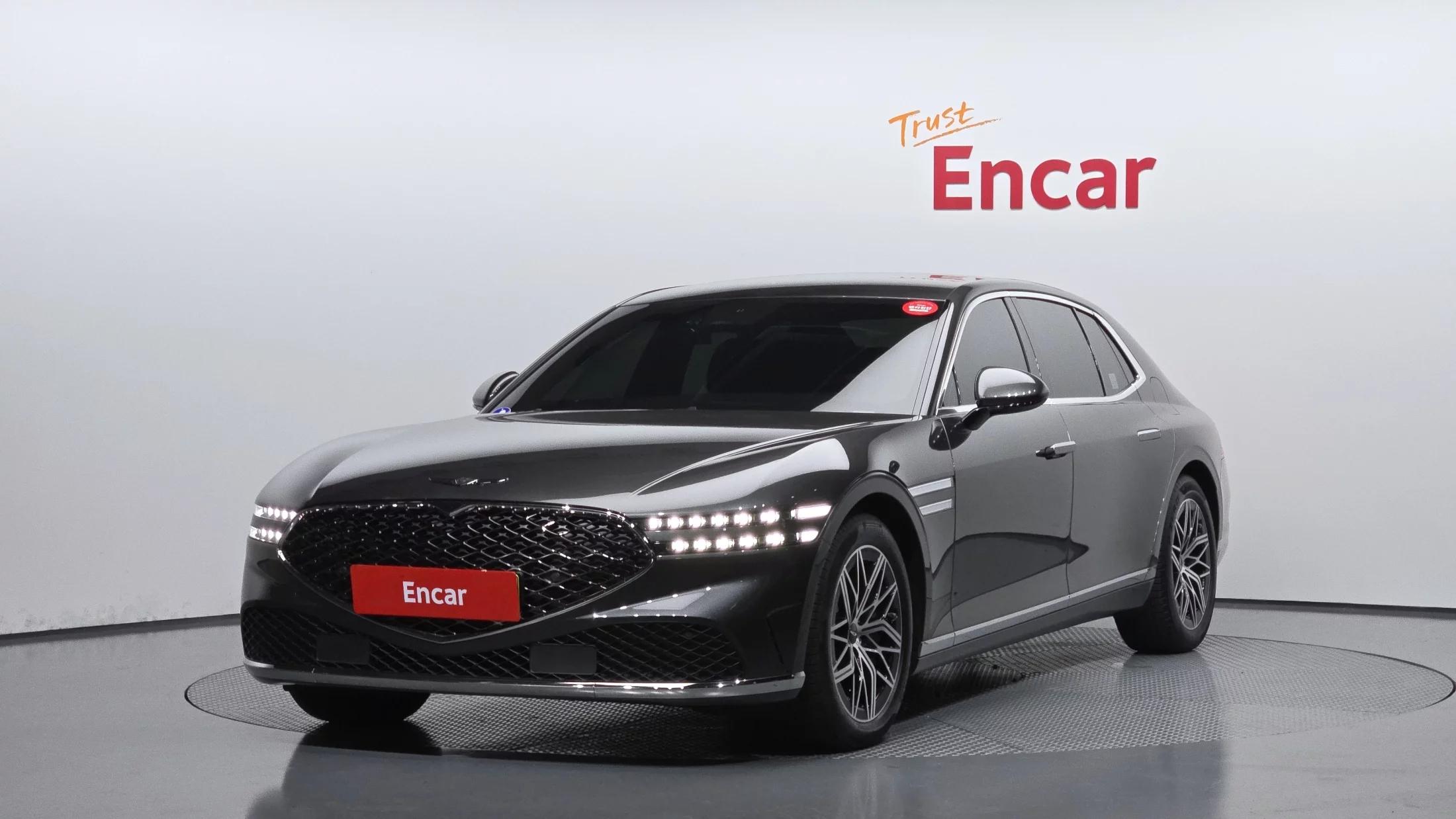 Genesis G90 Gasoline 3.5 Turbo AWD, 2022 г. 14741 км.