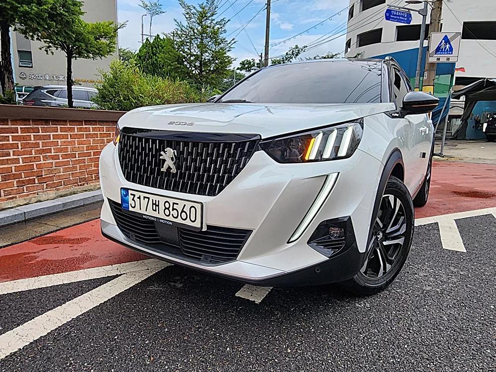 Peugeot 2008 1.5 BlueHDi GT Line, 2021 г. 60064 км.