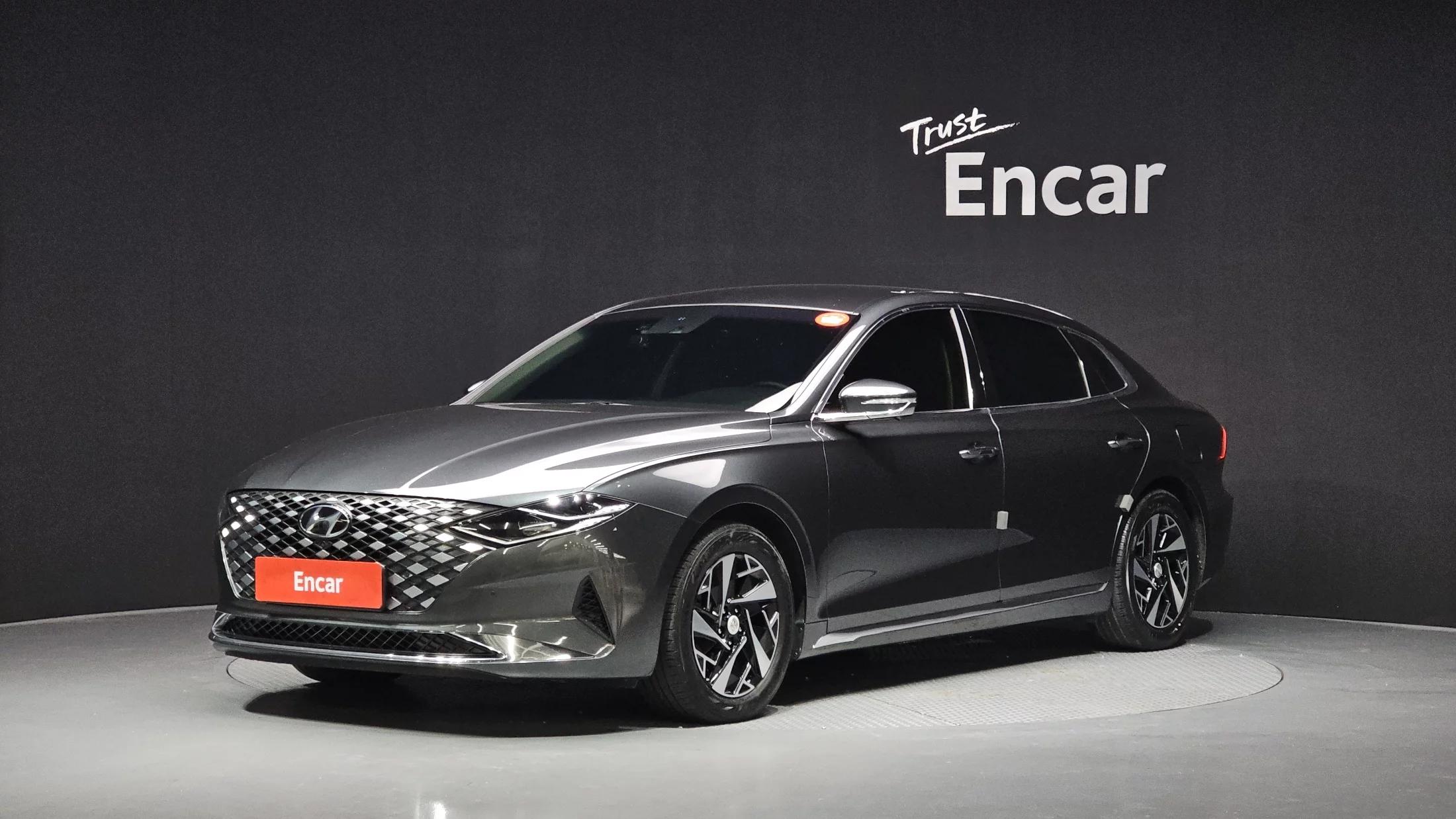 Hyundai Grandeur Le Blanc, гибрид, 2021 г. 113237 км.