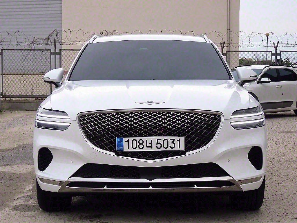 Genesis GV70 2.5T Gasoline AWD, 2024 г. 5846 км.