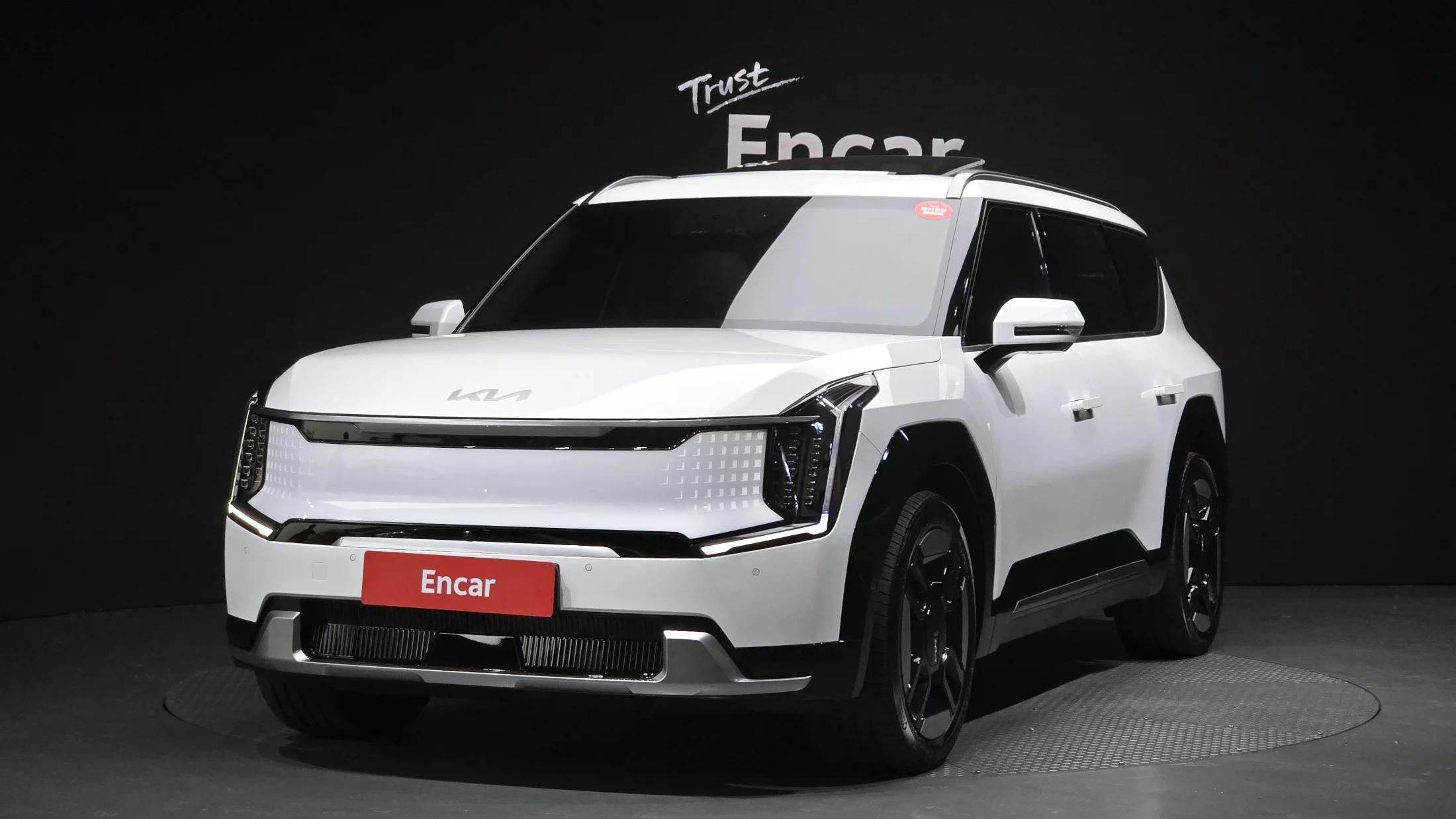 Kia EV9 Long Range 4WD Earth, электромобиль, 2023 г. 38475 км.