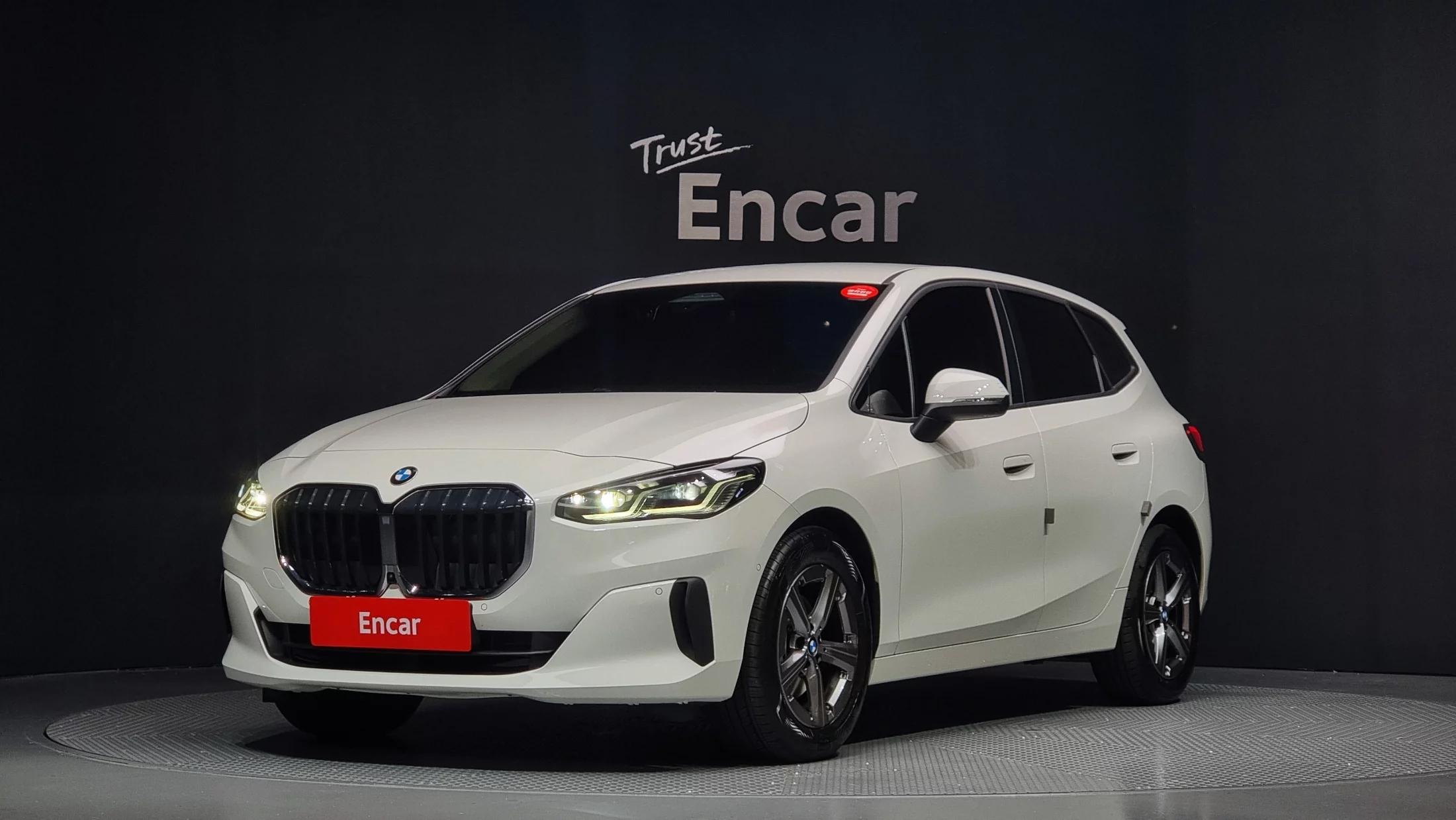 BMW 2-Series 220i Advantage, 2025 г. 13026 км.