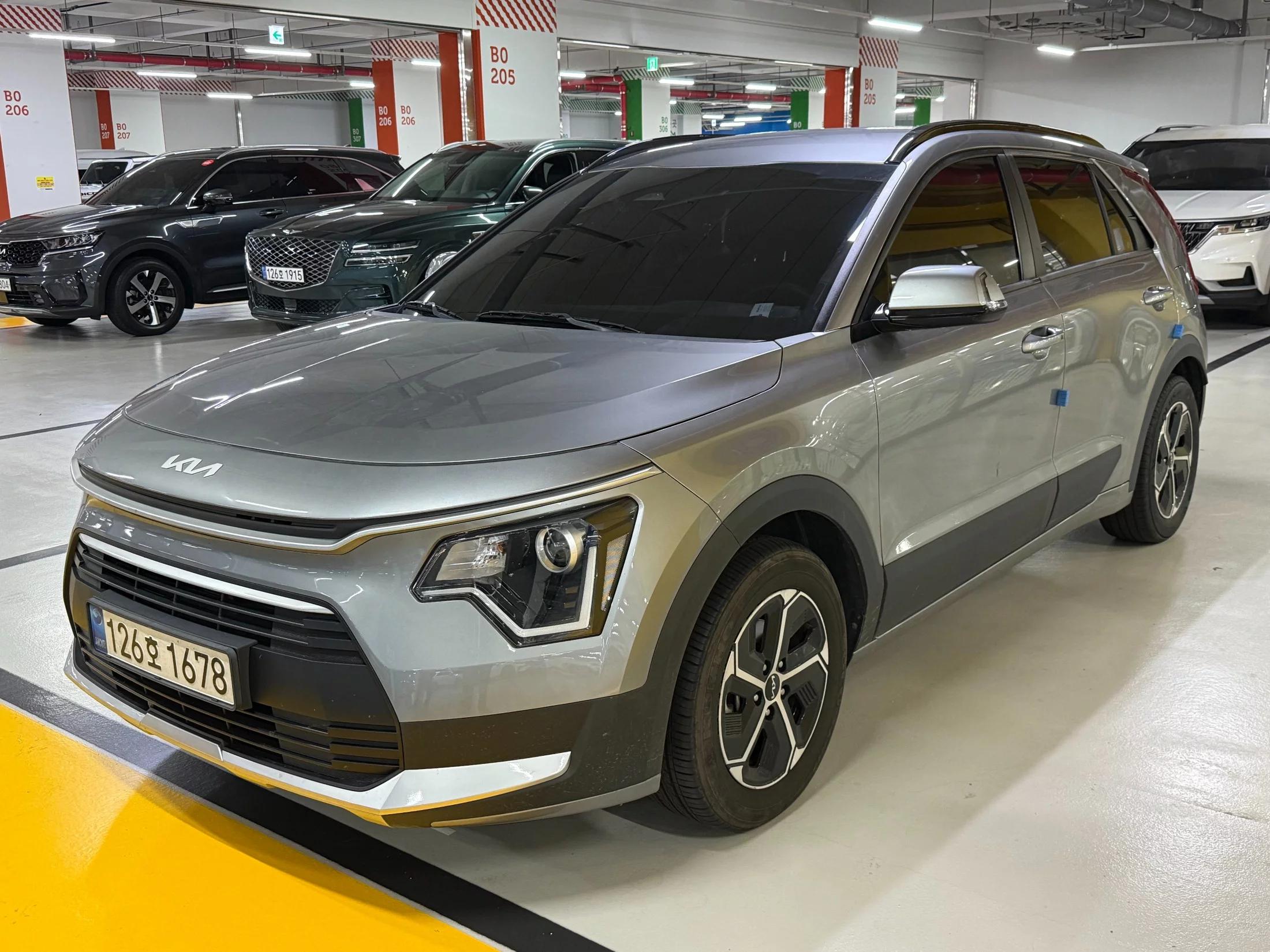Kia Niro Trendy, гибрид, 2022 г. 62623 км.
