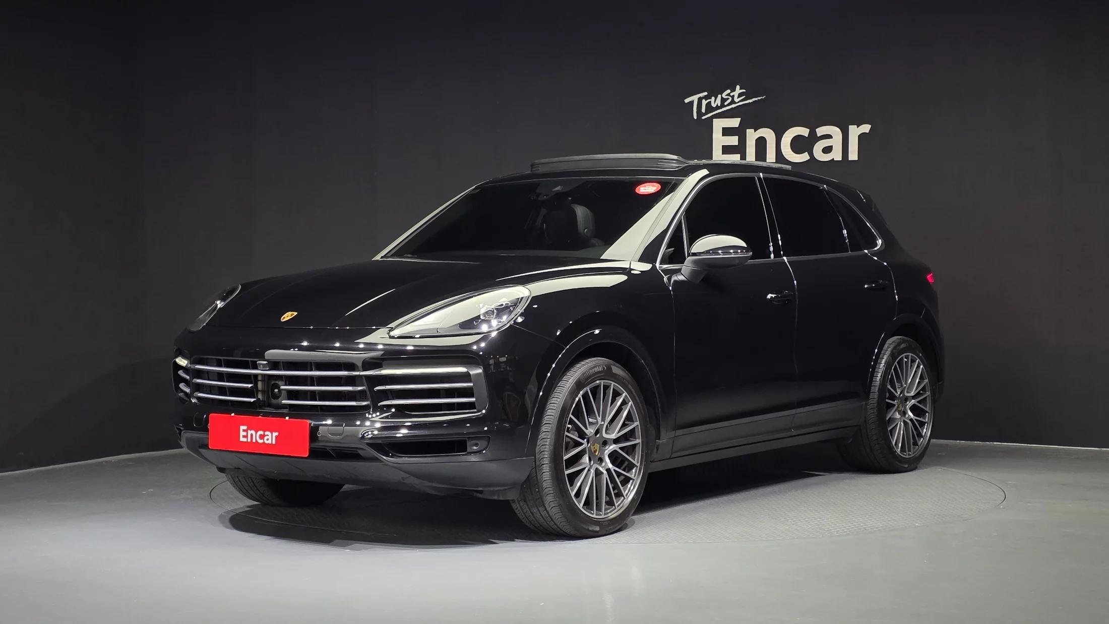 Porsche CAYENNE 3.0, 2023 г. 62494 км.