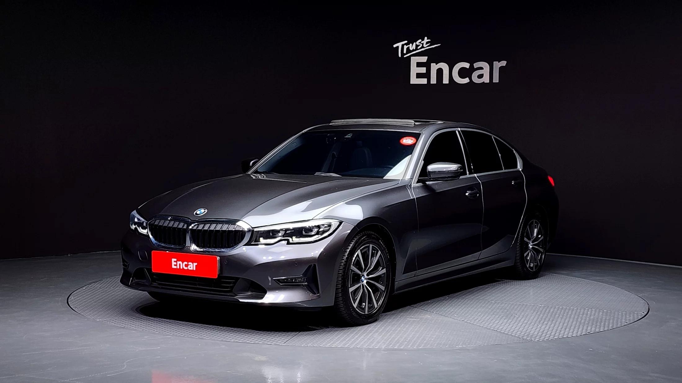 BMW 3-Series 320i, 2022 г. 89436 км.