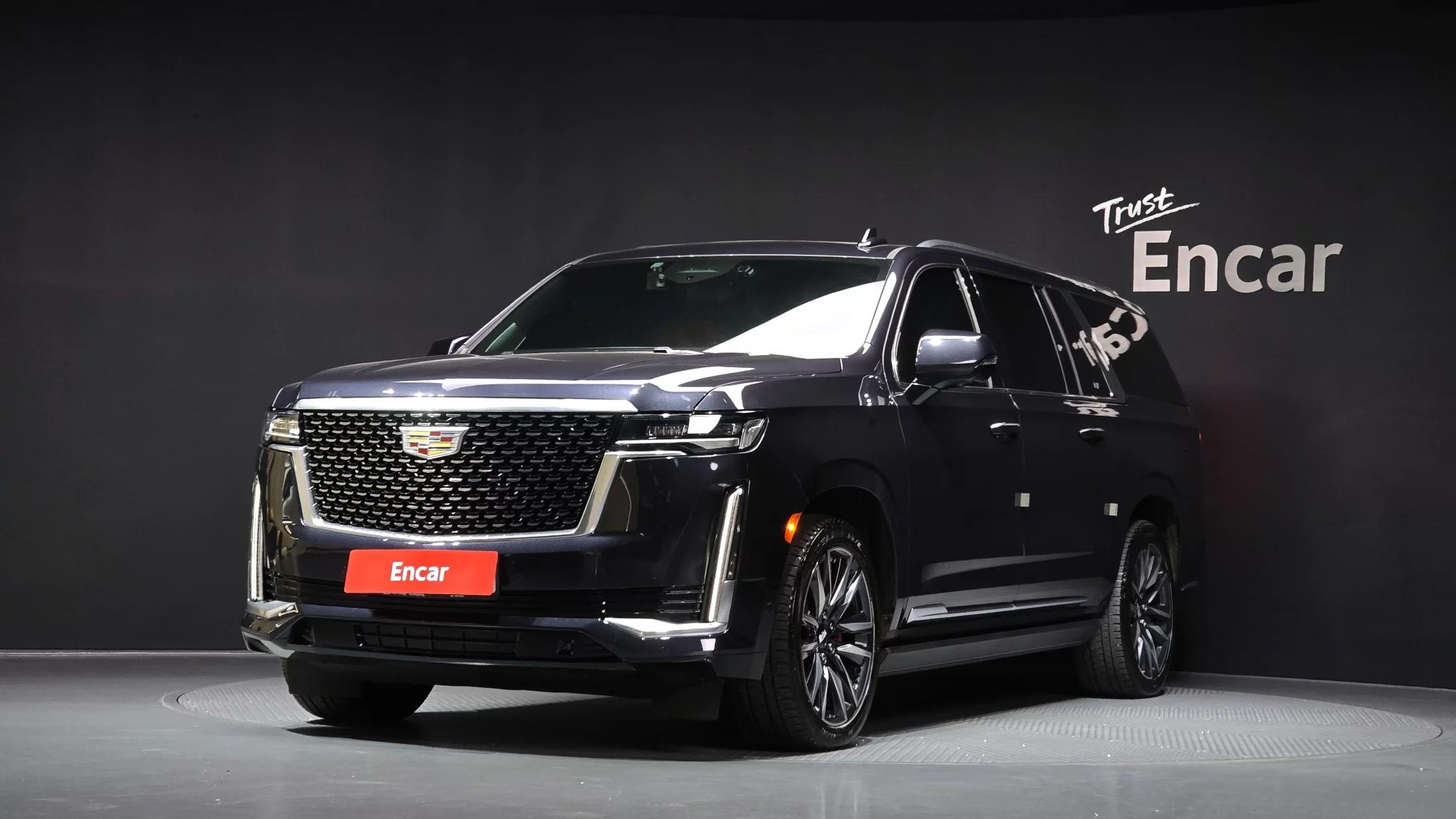 Cadillac Escalade 6.2 ESV ESV Premium Luxury Platinum, 2022 г. 80067 км.