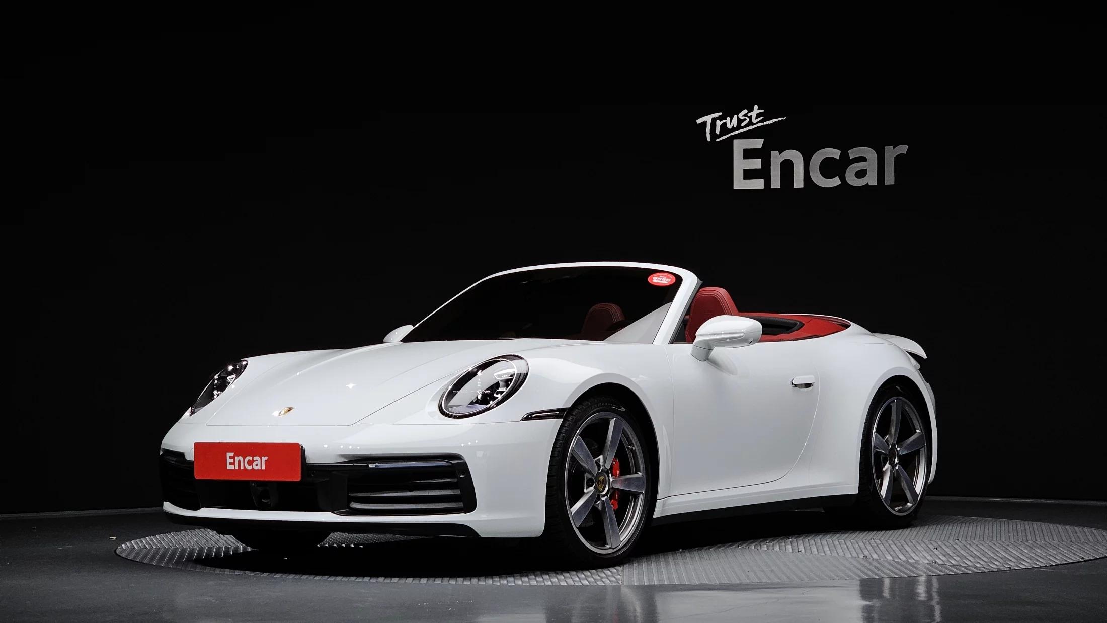 Porsche 911 Carrera 4S Cabriolet, 2024 г. 4659 км.