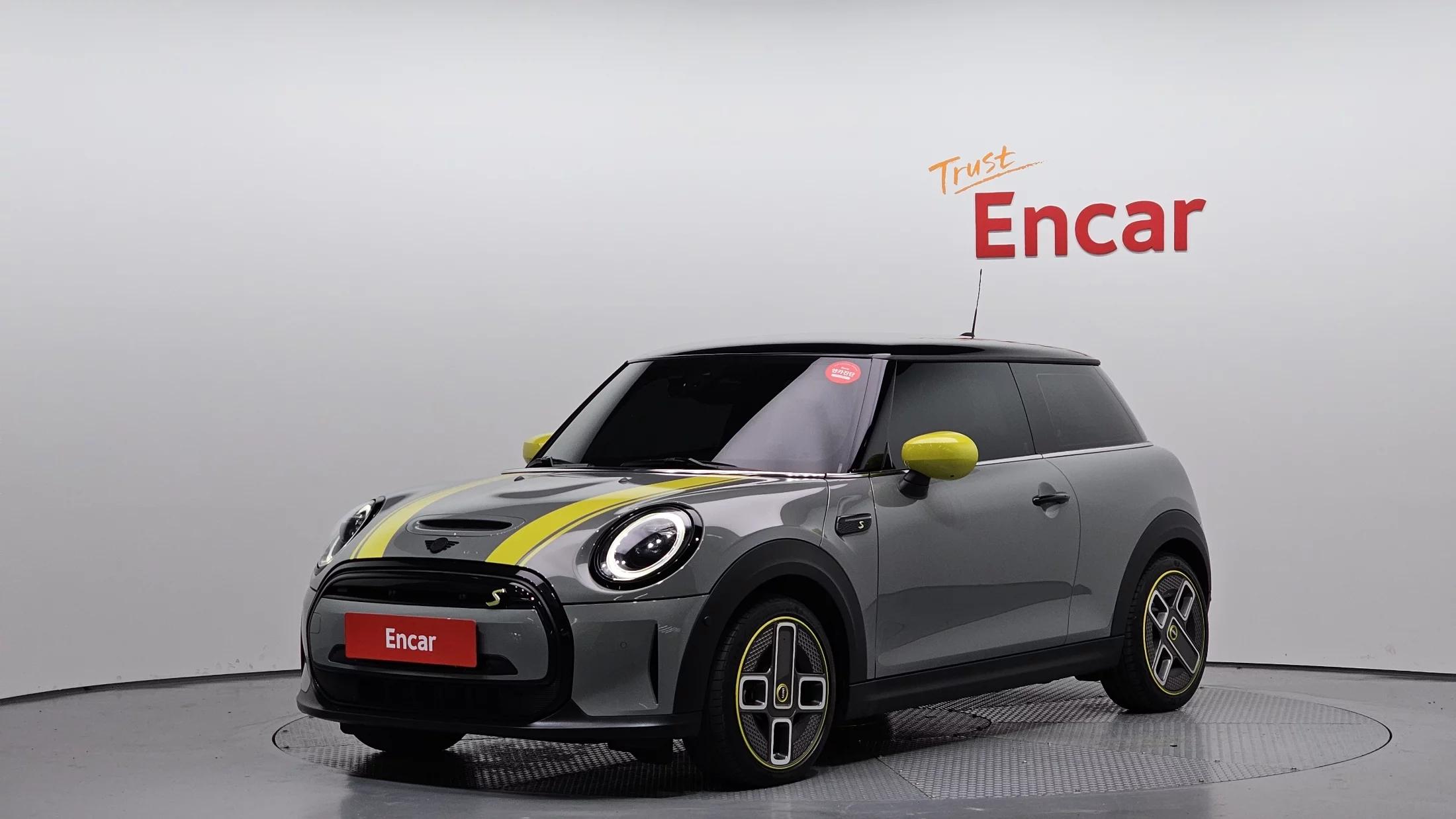MINI Cooper SE Electric 3rd, электромобиль, 2022 г. 11521 км.