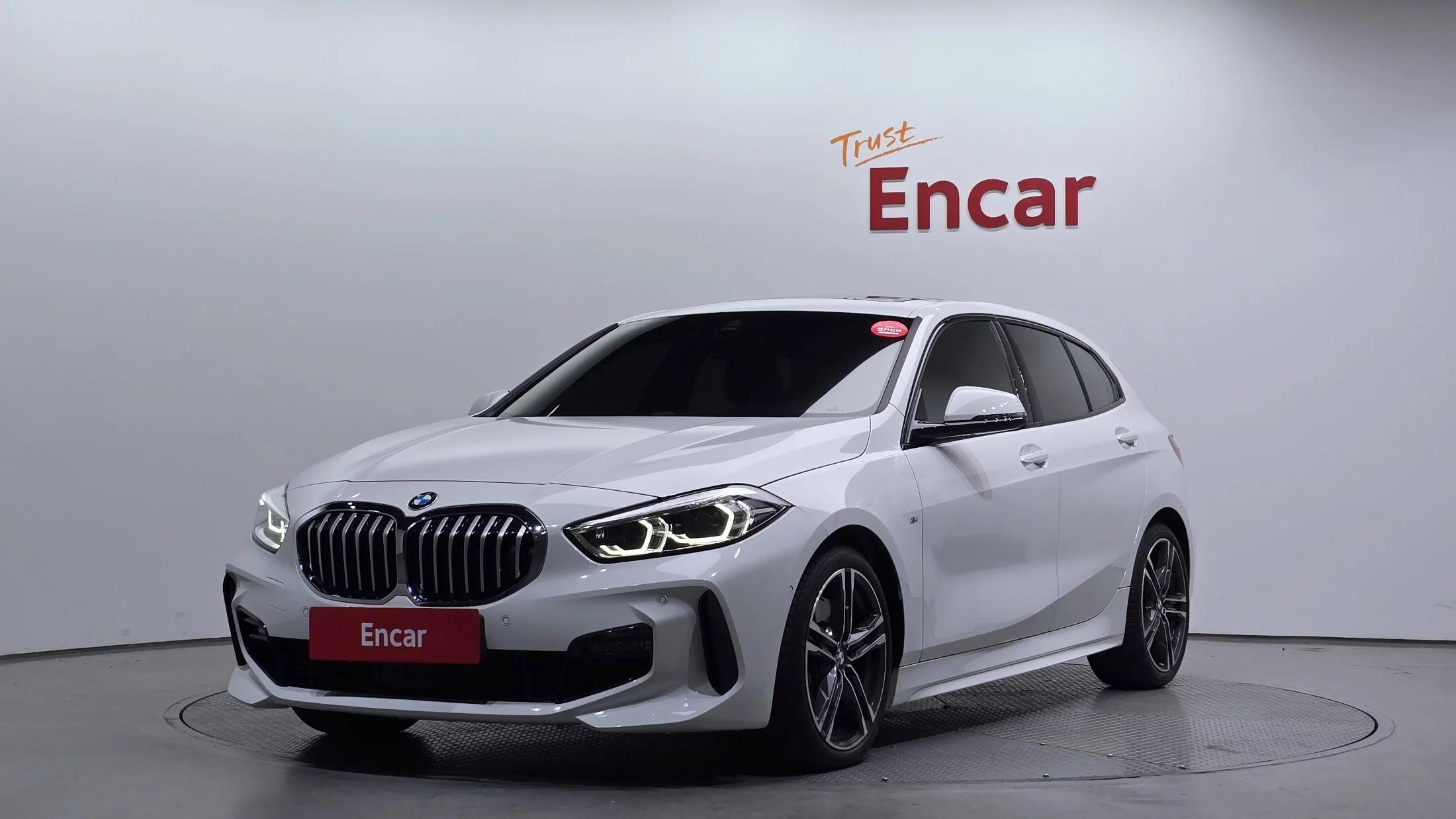 BMW 1-Series 120i M Sports, 2024 г. 9718 км.