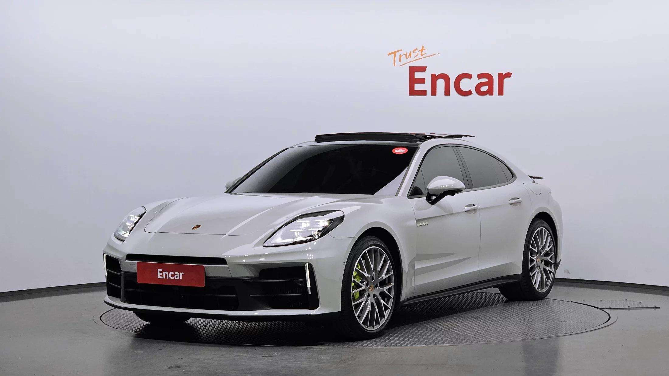 Porsche PANAMERA 2.9 AWD E-Hybrid, гибрид, 2024 г. 2069 км.