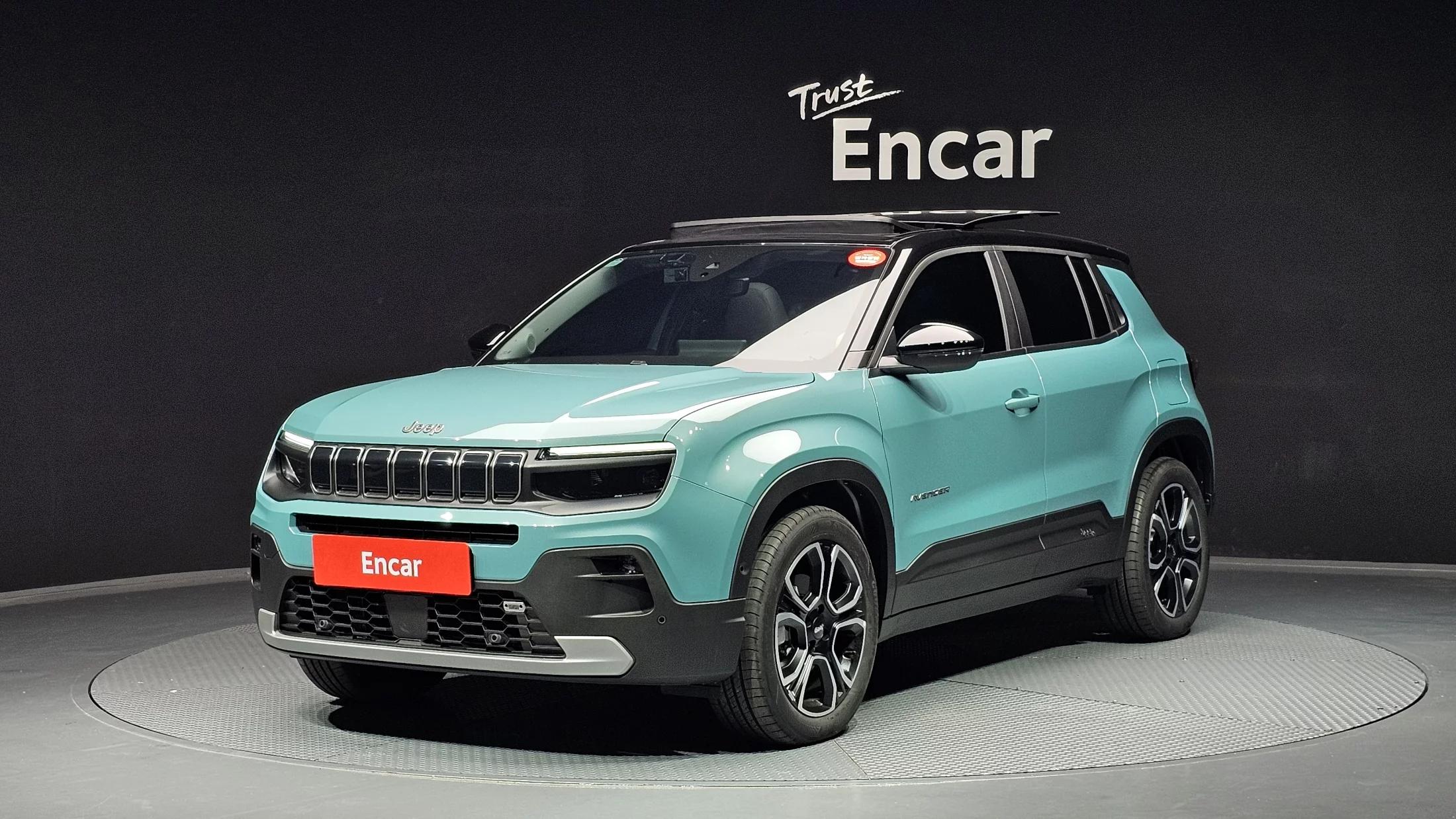 Jeep Avenger Altitude, электромобиль, 2024 г. 517 км.