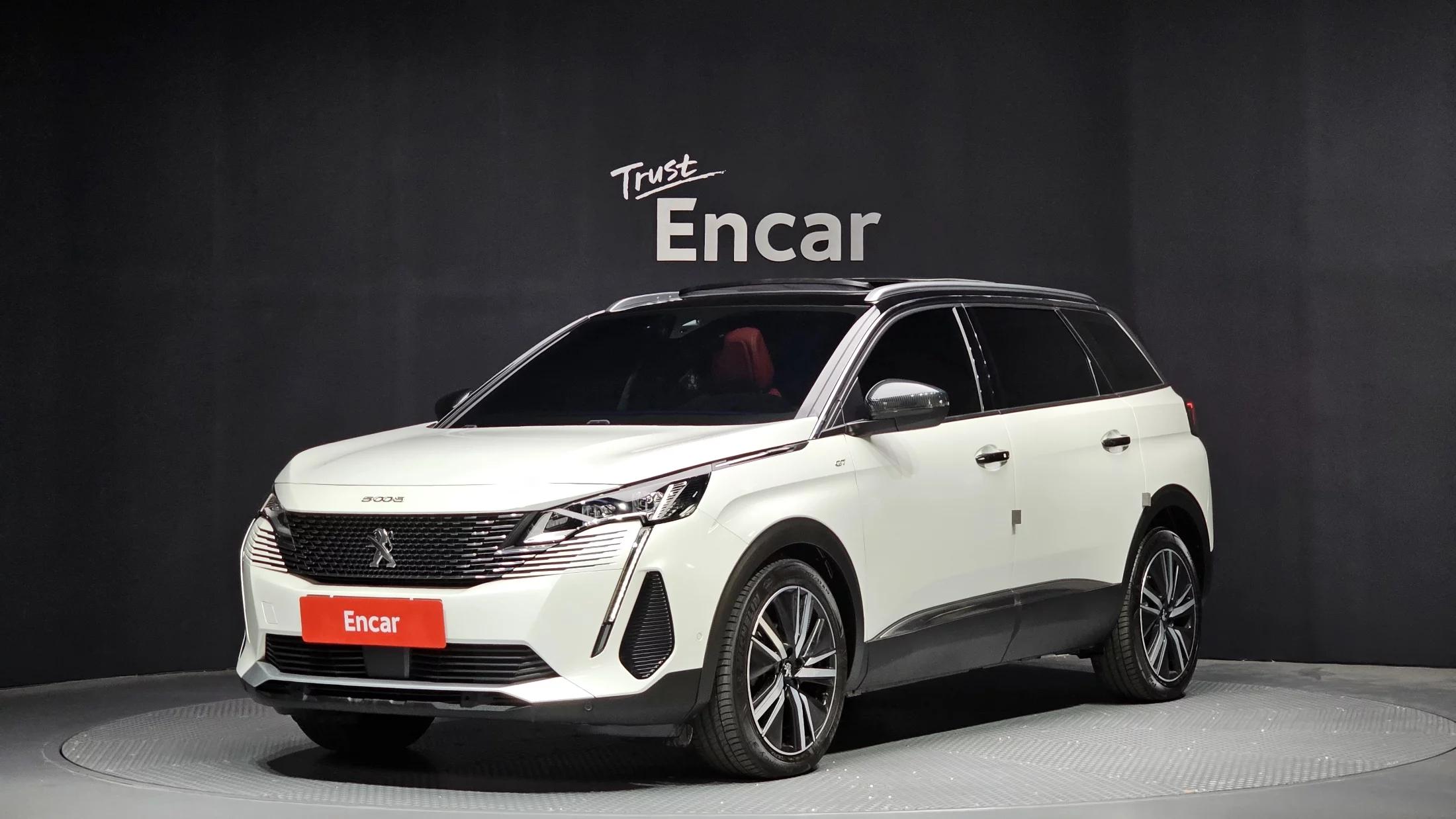 Peugeot 5008 1.2 Pure Tech GT, 2024 г. 18124 км.