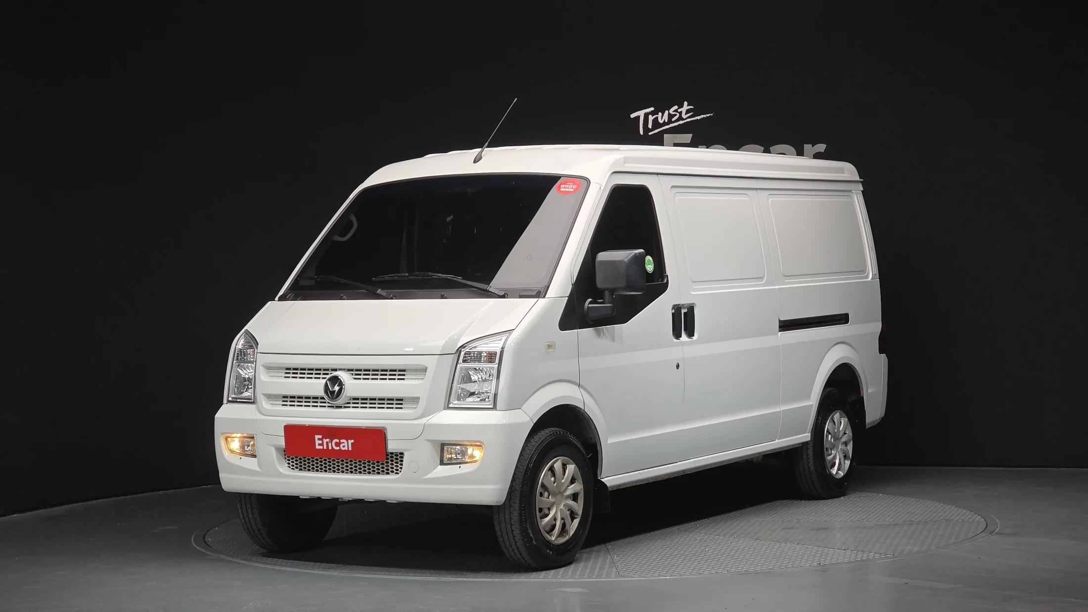 DFSK C35 EV 2 Seater Van, электромобиль, 2022 г. 23231 км.