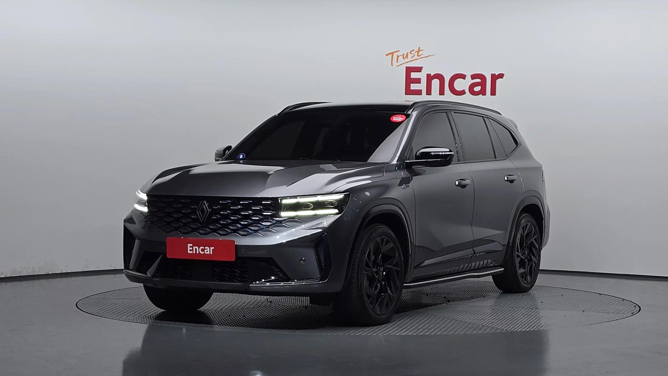 Renault Grand Koleos 1.5 E-TECH Esprit Alphine 2WD, гибрид, 2025 г. 36051 км.