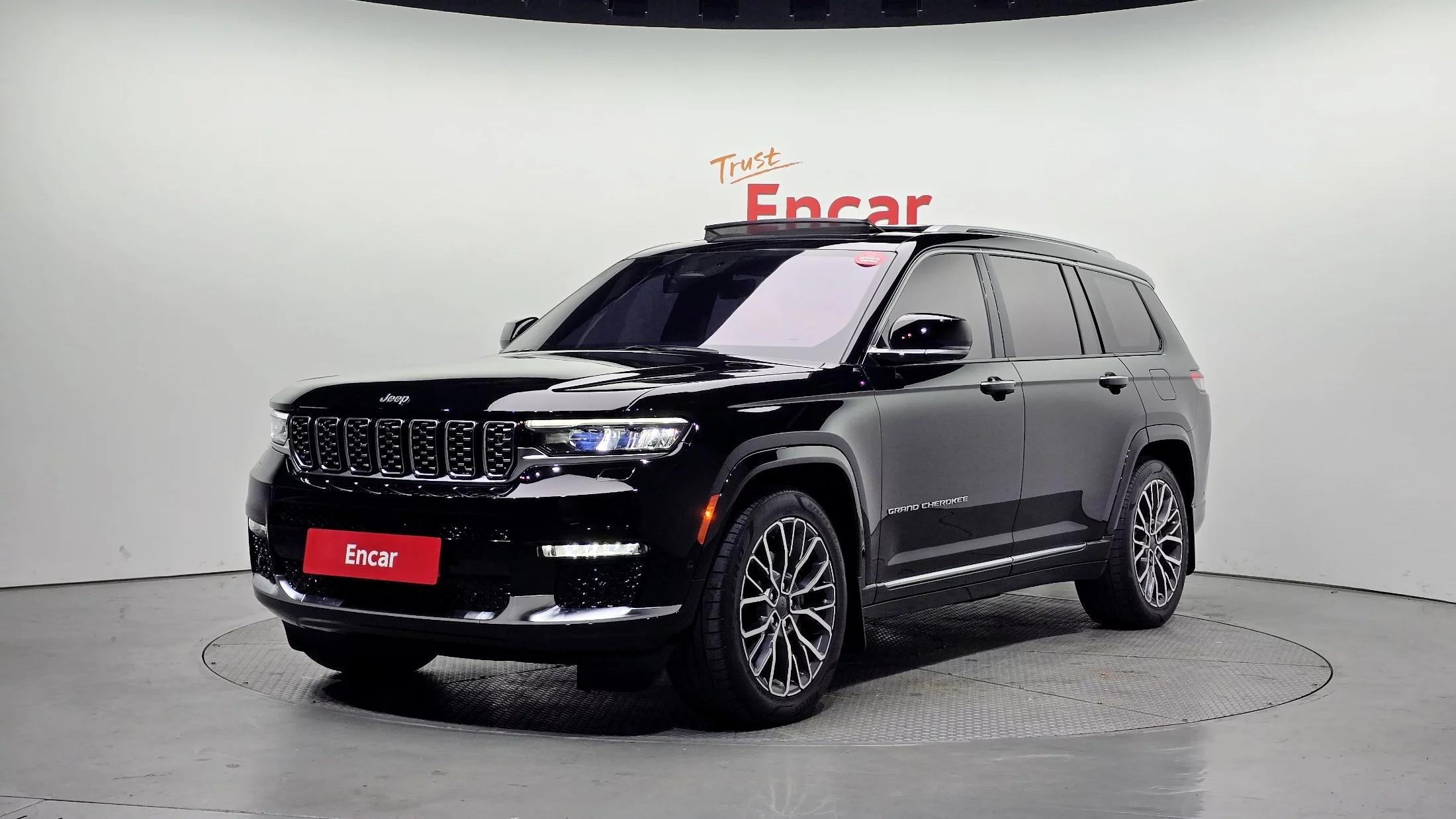 Jeep Grand Cherokee L 3.6 Summit Reserve, 2022 г. 19597 км.