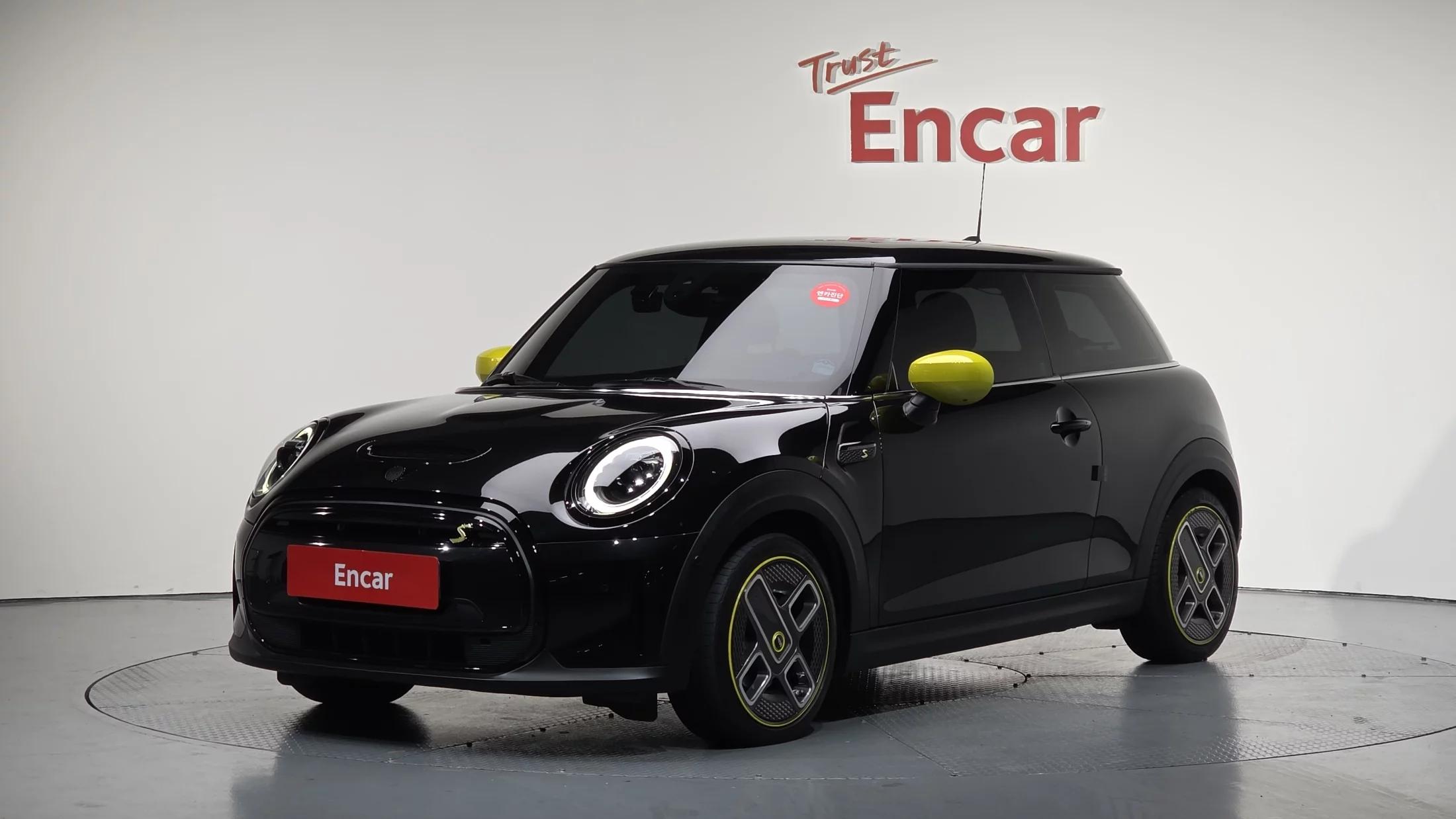 MINI Cooper SE Electric 3rd, электромобиль, 2023 г. 17927 км.