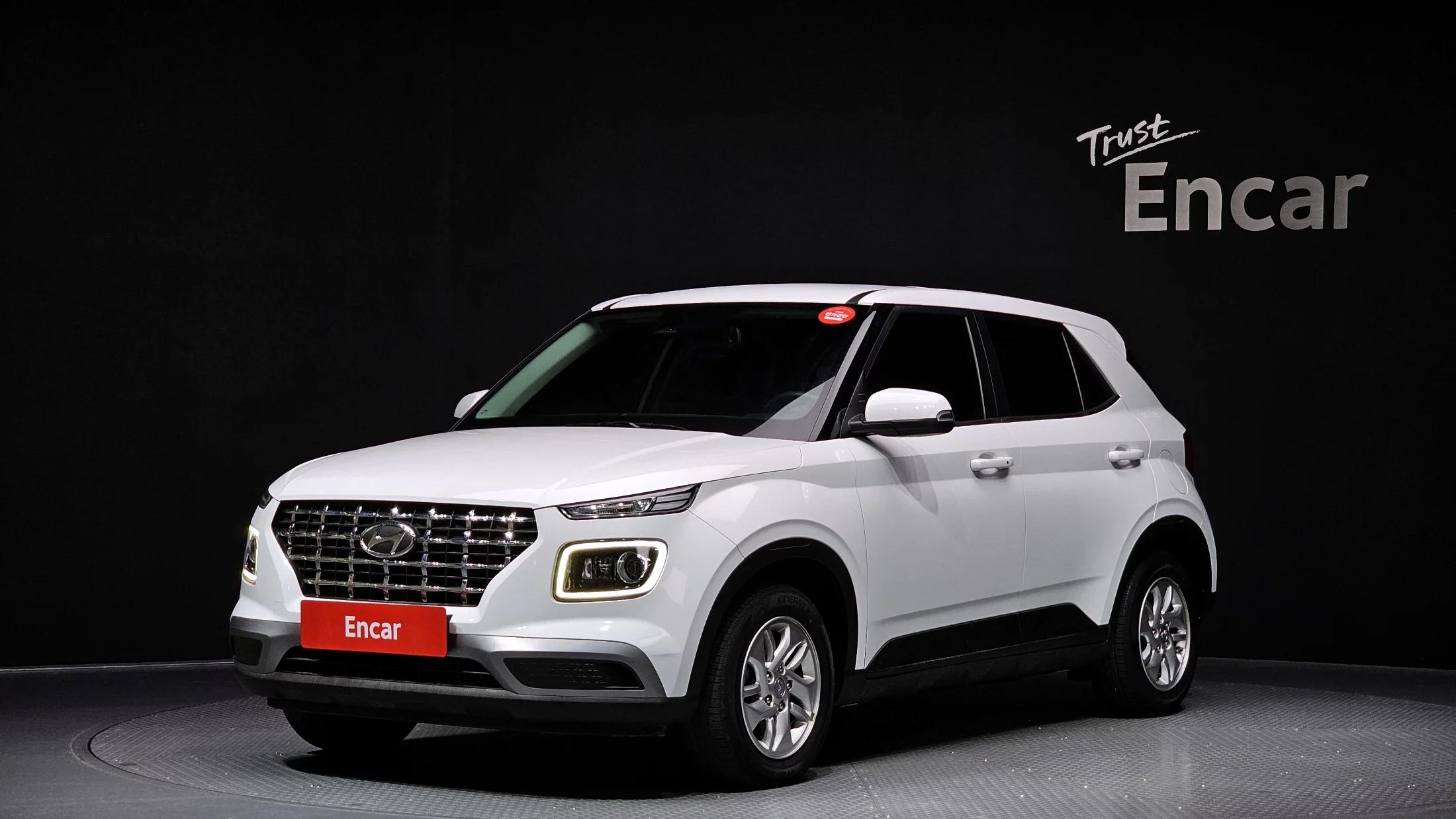 Hyundai Venue 1,6 Premium, 2023 г. 36176 км.