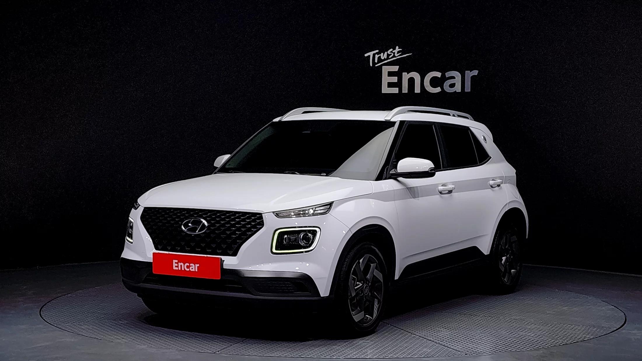 Hyundai Venue 1.6 Flux, 2021 г. 59018 км.