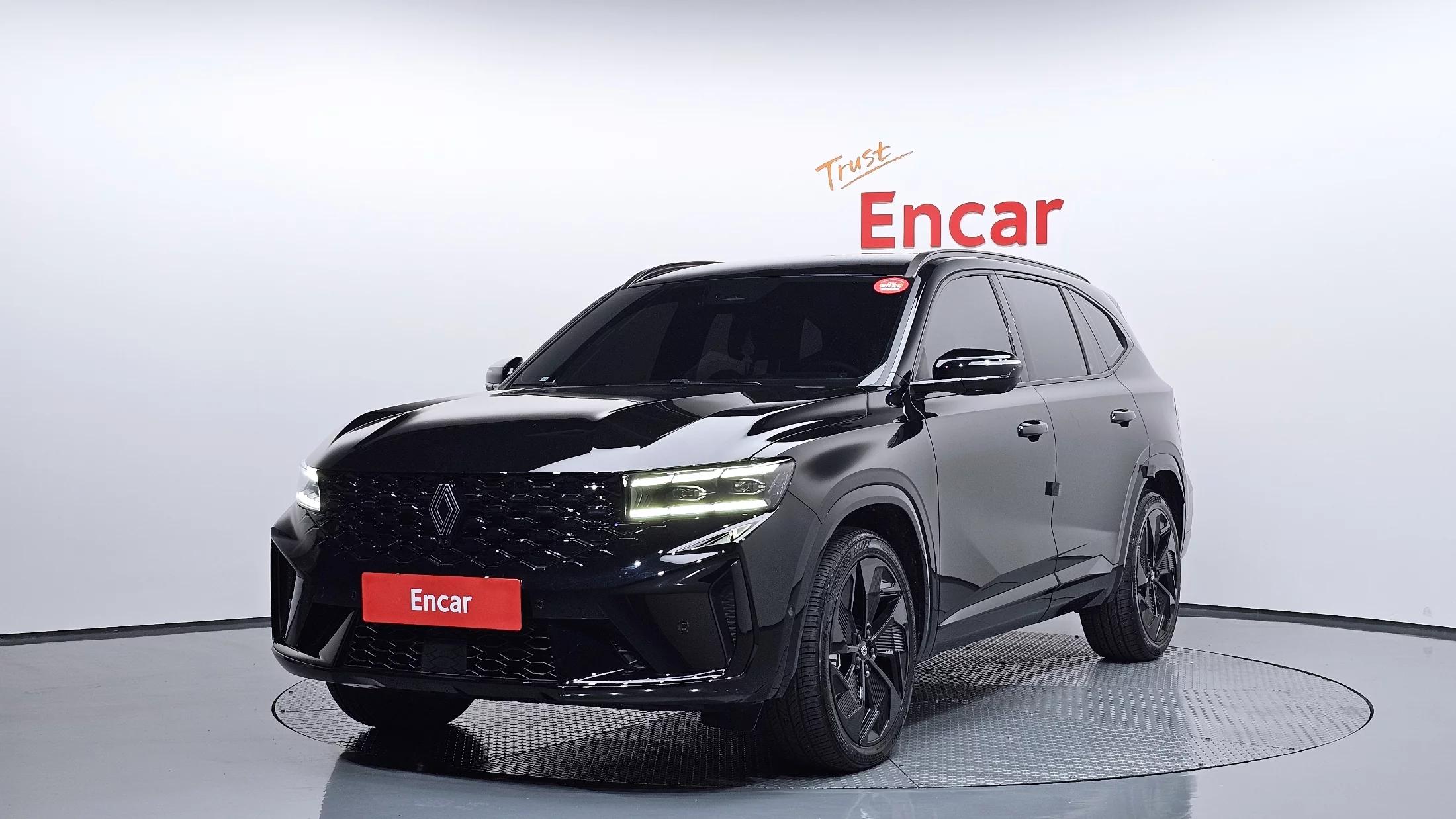 Renault Grand Koleos 1.5 E-TECH Iconic 2WD, гибрид, 2024 г. 12634 км.