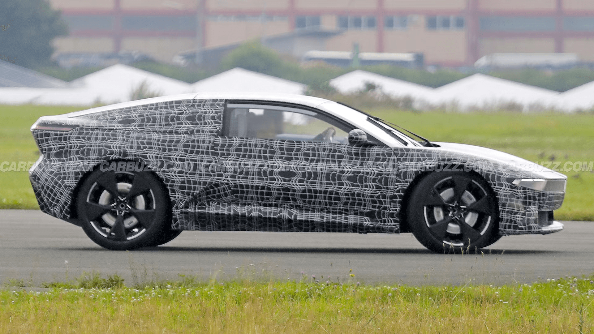 Босс BMW M заявил, что электрического суперкара M1 не будет