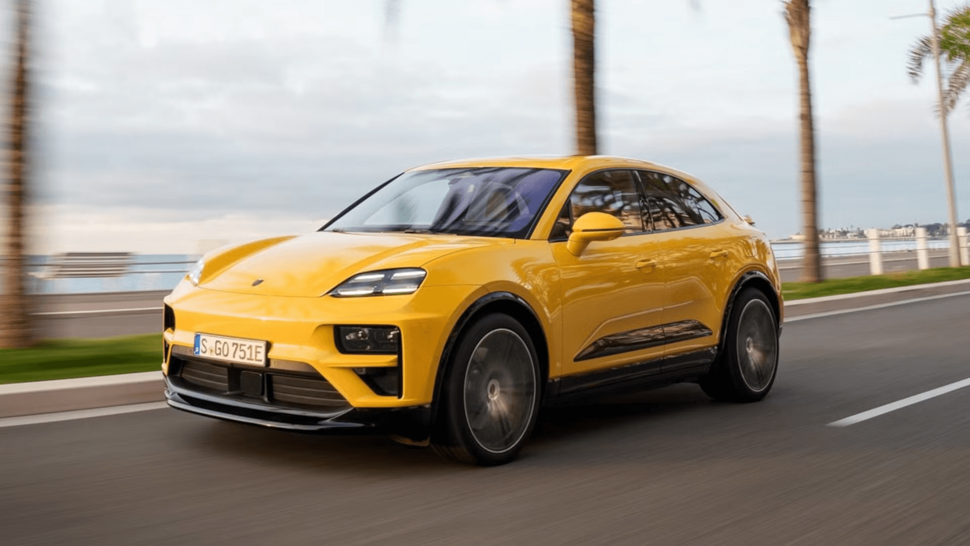 Porsche может пересмотреть стратегию электромобилей: что ждет Macan?