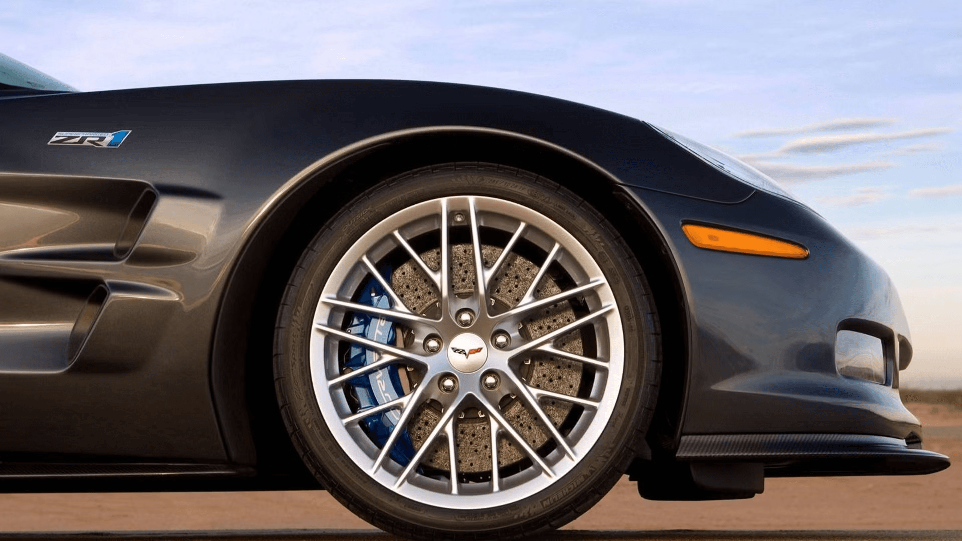 Реальная причина, по которой углеродно-керамические тормоза считаются инновационными