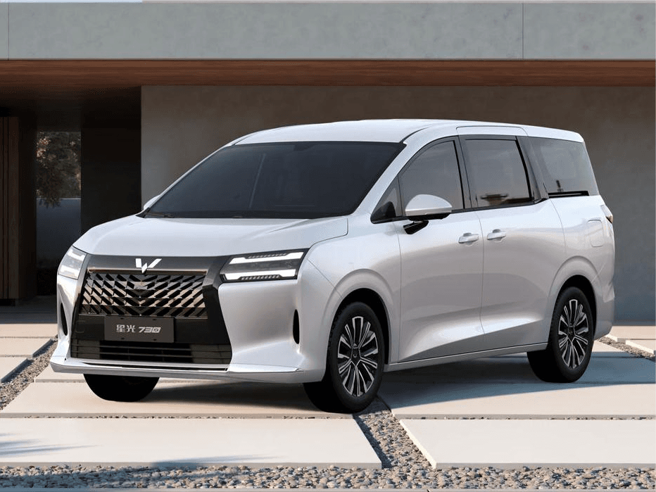 Новый минивэн от Wuling — почти как Lexus, но доступнее: 7 мест, сдвижные двери и электроверсия