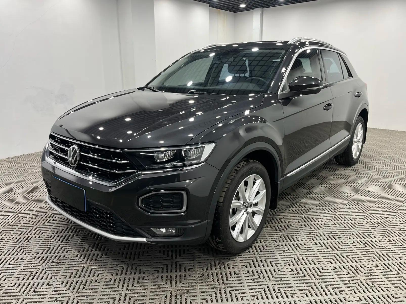 Volkswagen T-Roc 2022 г. 57132 км.